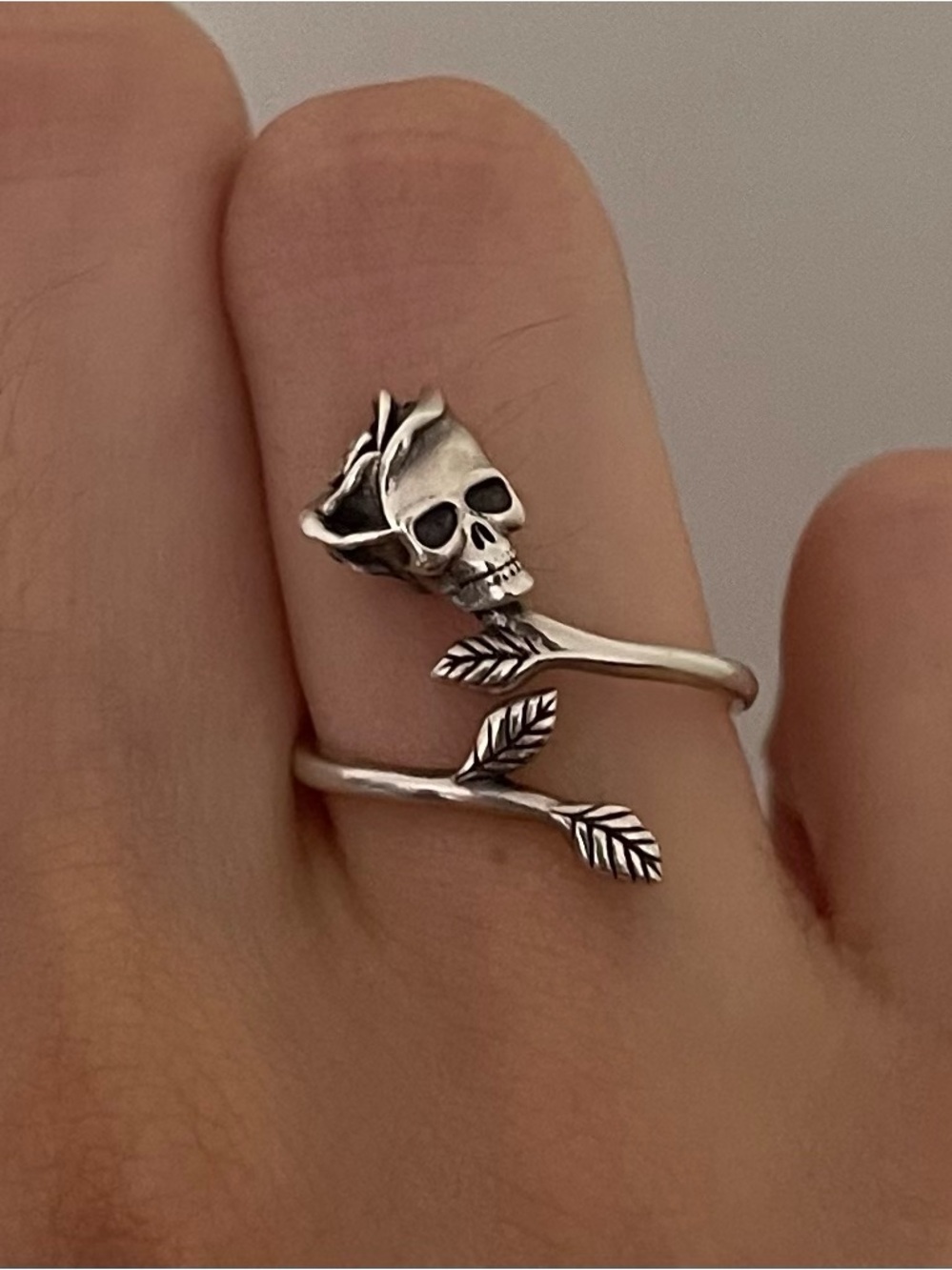 Sterling Silver Skull Head Rose Ring